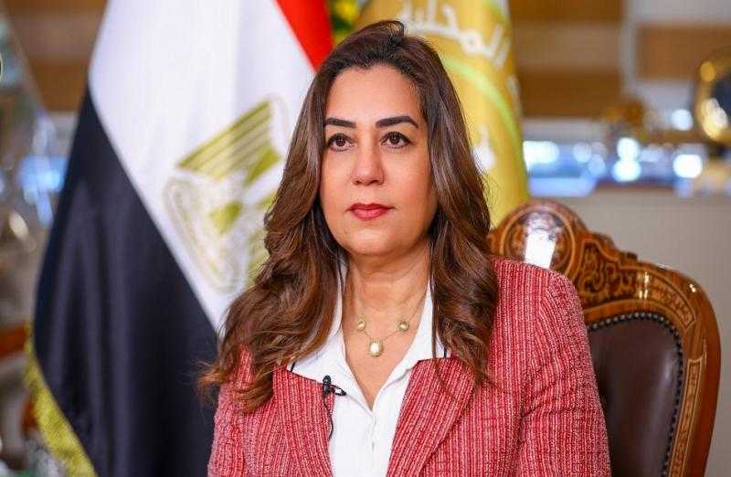 وزيرة التنمية المحلية توجه بإحالة مسئولين بأحياء المرج والسلام أول بالقاهرة للنيابة