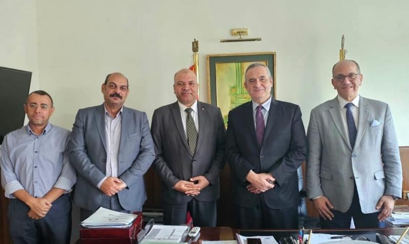 رئيس هيئة المستشفيات التعليمية يتابع أداء منظومة الشكاوى الحكومية الموحدة