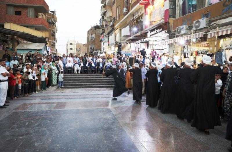 مستشار رئيس الجمهورية ومحافظ أسوان يشهدان انطلاق فعاليات مهرجان تعامد الشمس