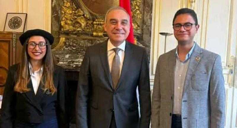 سفارة مصر بباريس تستقبل ممثلي مصر ببرنامج ”المواهب العلمية الشابة”