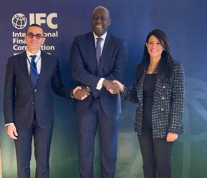 التحطيط: مباحثات للاستفادة من ضمانات الاستثمار الأوروبية بـ 1.8 مليار يورو