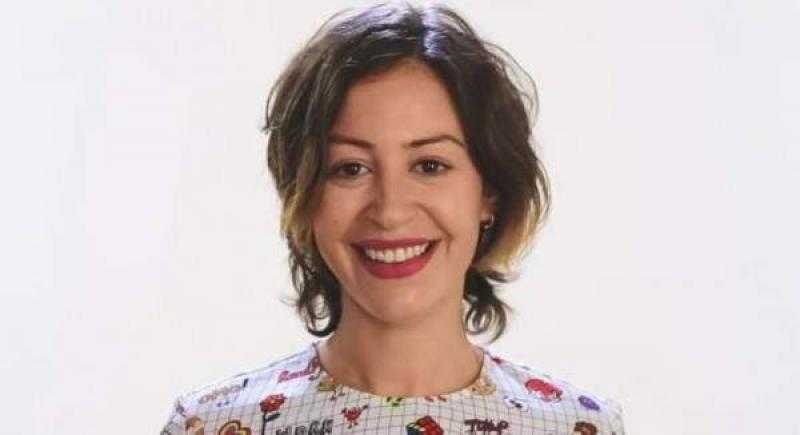 منة شلبي: «الساحر» كان بدايتي الحقيقية.. ونظرات الناس هي المكافأة الأجمل