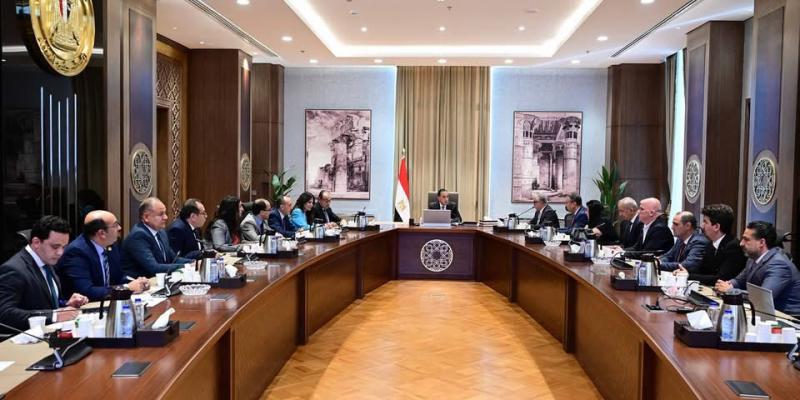 رئيس الوزراء يلتقى رئيس مجلس إدارة مجموعة أروجلو القابضة العالمية