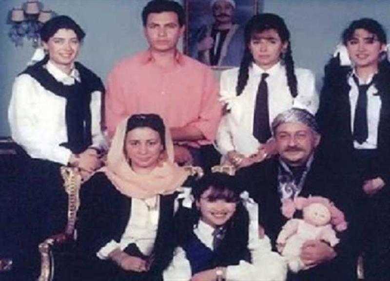 نجل المؤلف مصطفى محرم يحذر من الاقتراب من مسلسل لن أعيش في جلباب أبي