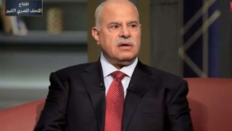 خط أحمر