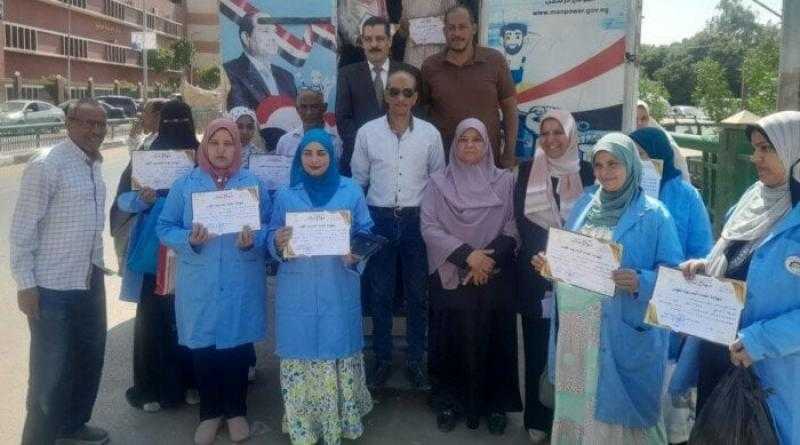 محافظ أسيوط: استمرار برامج التدريب المتنقلة للشباب والفتيات على المهن الحرفية ضمن مبادرة مهنتك مستقبلك