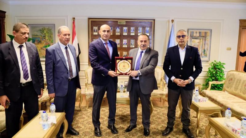محافظ أسيوط يستقبل وزير التربية والتعليم لتفقد عدد من المدارس ومتابعة سير العملية التعليمية