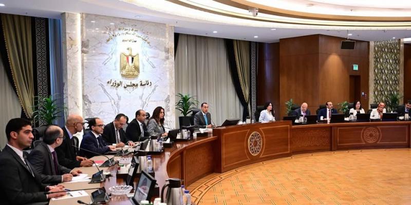 رئيس الوزراء يتابع جهود تعظيم الاستفادة سياحياً من مسار العائلة المقدسة