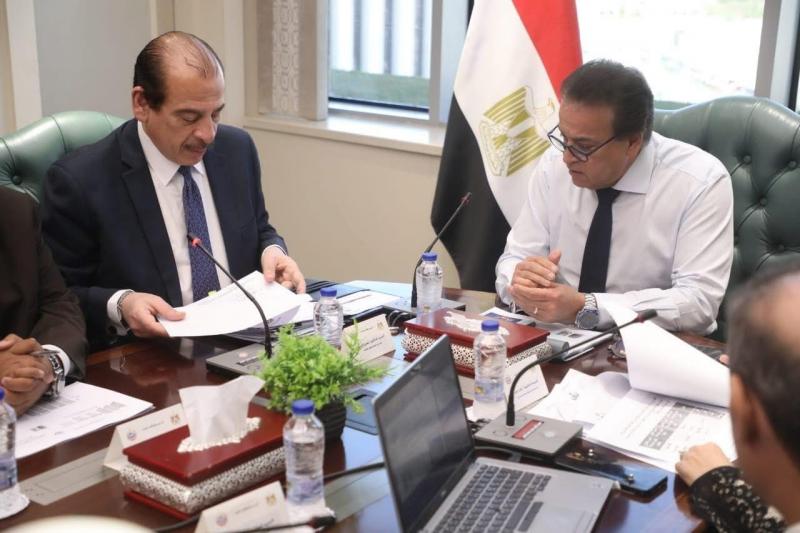 وزير الصحة يتابع تطورات منظومة دعم وصرف الألبان الصناعية لتعزيز الرضاعة الطبيعية وحوكمة الدعم