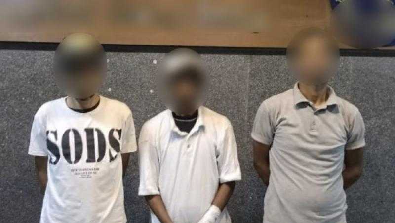 القبض على 3 بلطجية تعدوا على مسن بالقاهرة