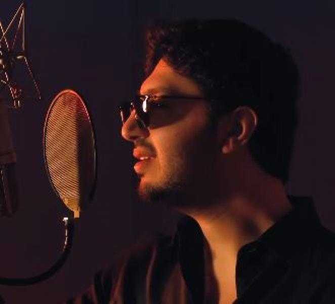 محمد فضل شاكر يهدي والده في محبسه أغنية إلى أبي