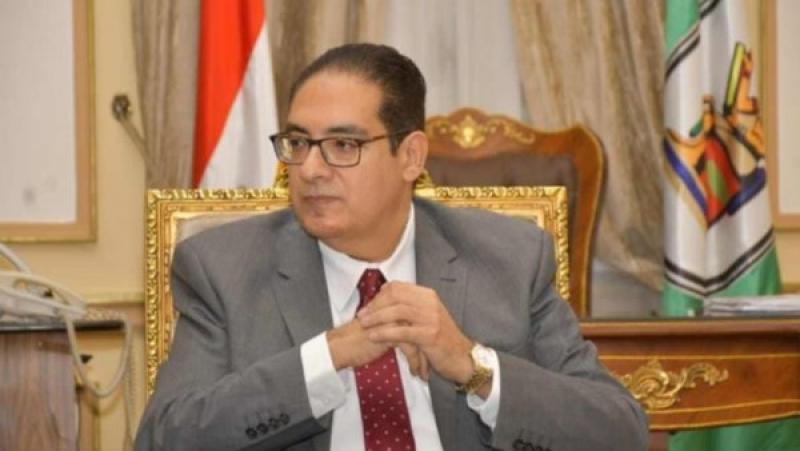 خط أحمر