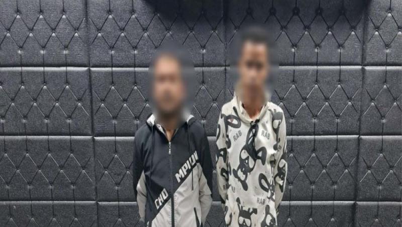 خط أحمر