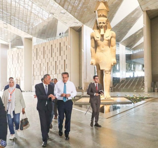 وزير الصحة والسكان يؤكد جاهزية تأمين افتتاح المتحف المصري الكبير بأعلى معايير الرعاية الطبية