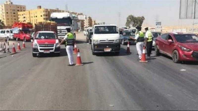 الحالة المرورية بشوارع ومحاور القاهرة والجيزة اليوم.. انتشار مكثف لرجال المرور