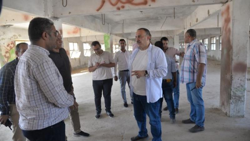 خط أحمر