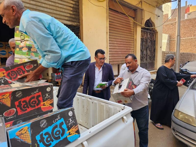 تموين الأقصر: ضبط 25000 كيس مقرمشات منتهية الصلاحية