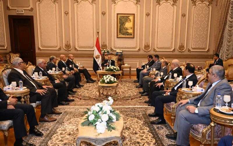 وفد من مجلس القضاء الأعلى يقدم التهنئة لرئيس الشيوخ