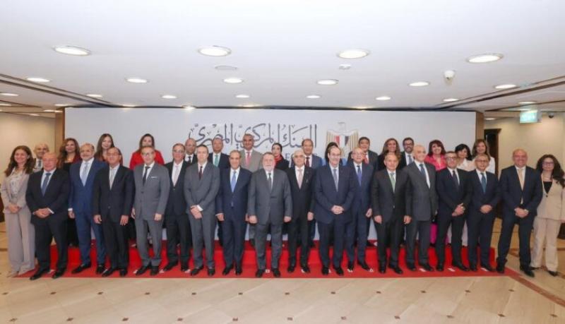 محافظ البنك المركزي ووزير الخارجية يشهدان إطلاق مبادرة افتح حسابك في مصر