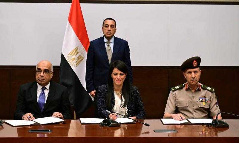 رئيس الوزراء يشهد توقيع بروتوكول تعاون ثلاثي بشأن تجهيزات البنية الفنية بمدينة العدالة الذكية بالعاصمة الإدارية الجديدة