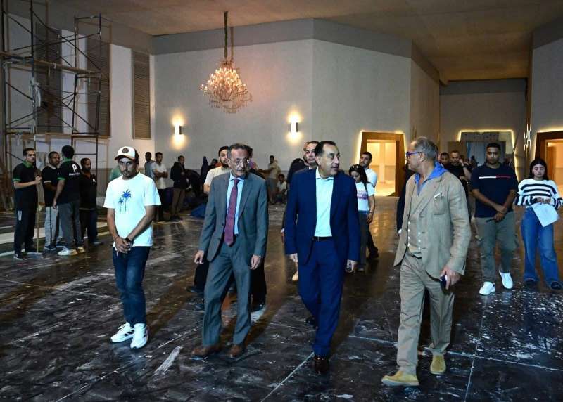 خط أحمر