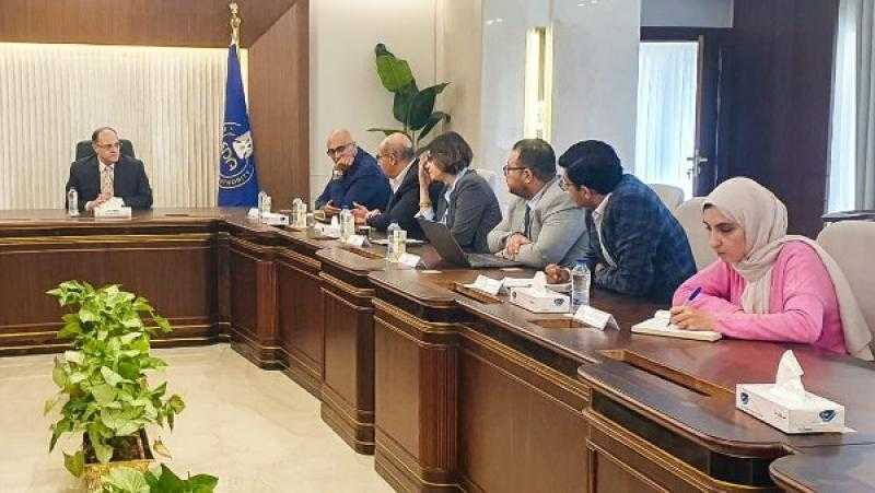 الغمراوي: الهيئة حريصة على ضمان توافر أدوية ومستلزمات الأسنان بجودة وكفاءة عالية