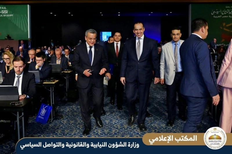 المستشار محمود فوزي: الحكومة ملزمة بتوجيه القيادة السياسية.. جميع الأجهزة المعنية ملزمة بتنفيذ التوصيات والقرارات الصادرة من الجهاز المركزي للمحاسبات