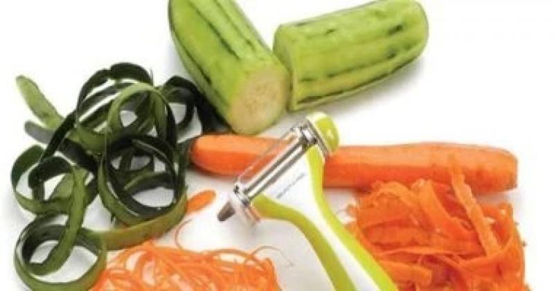 طبيب أمريكى يقدم وصفة غذائية للوقاية من السرطان