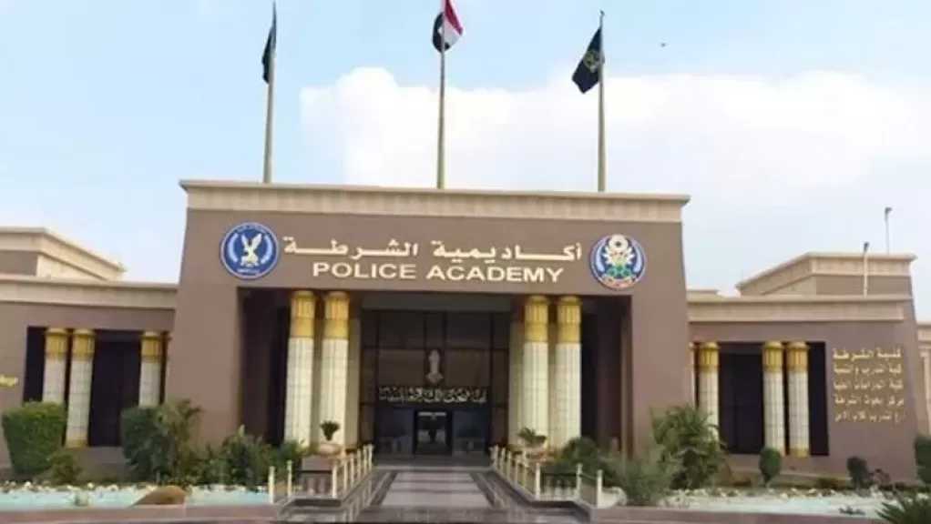 أكاديمية الشرطة بالتعاون مع هولندا تنظم دورة لتدريب الطالبات على كشف تزوير وثائق السفر