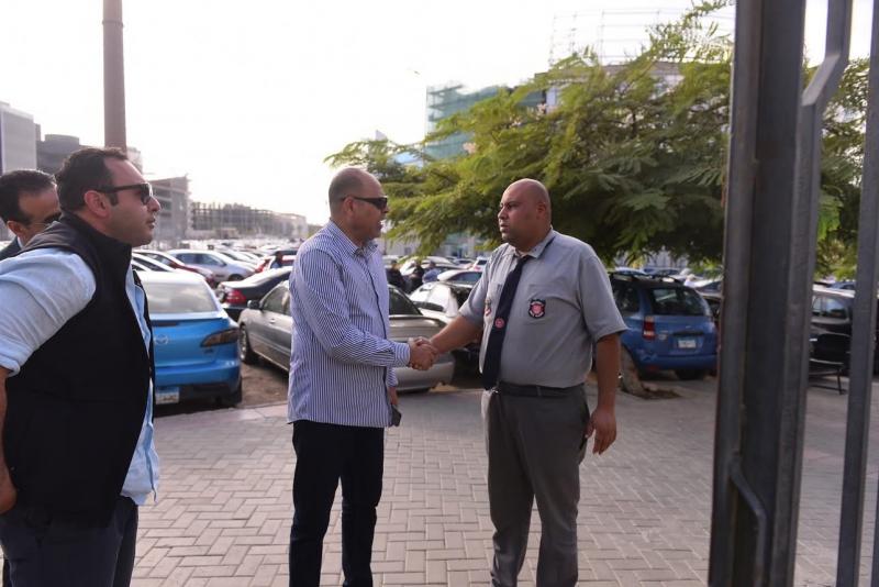 وزير العمل: حملات تفتيشية في المولات والمطاعم ومحطات الوقود.. واتخاذ الإجراءات القانونية ضد ”المخالفين”