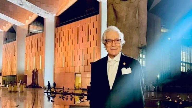 «هويتنا تجمعنا».. فاروق حسني يكشف عن رسالته للأجيال القادمة بعد افتتاح المتحف المصري الكبير