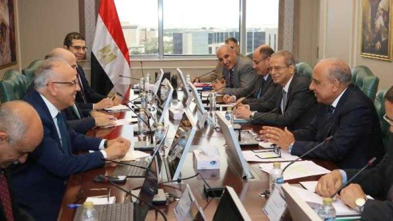 وزيرا الكهرباء والري يبحثان تعظيم عوائد المحطات الكهرومائية وإدارة أصول السد العالي