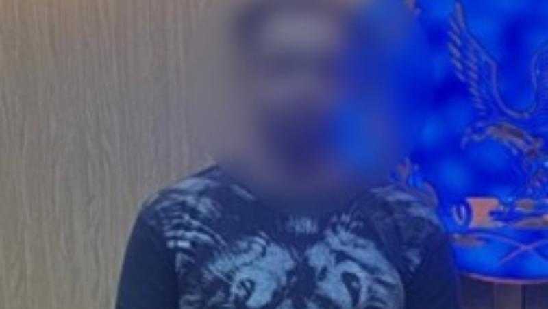 القبض على عامل ضرب شقيقته في الشارع بالوراق