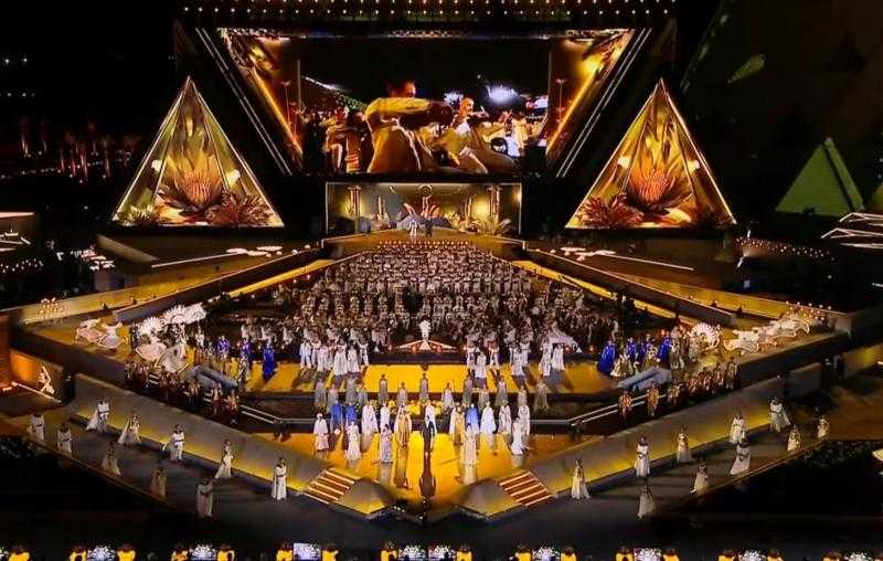 ”المتحف المصرى الكبير”.. أيقونة جديدة للتنمية السياحية والاقتصادية