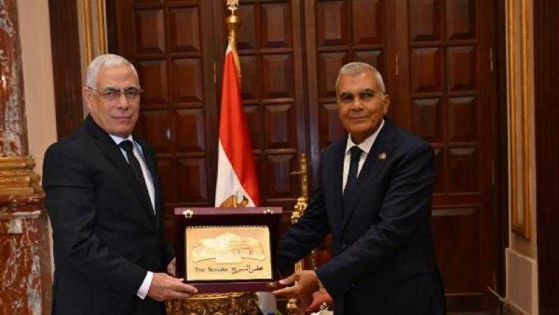 النائب العام يجري زيارة لرئيس مجلس الشيوخ لتهنئته بتولي منصبه الجديد