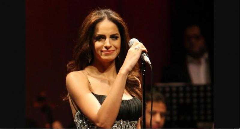 غدا.. آمال ماهر تطرح أغنيتها الجديدة خذلني