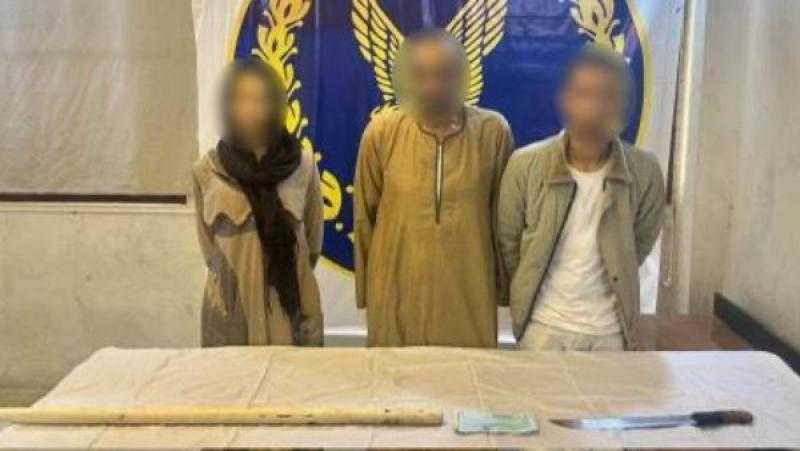 لطلب فدية من أهله .. سيدة تستدرج شابا لمنزلها وتحتجزه بالسلام