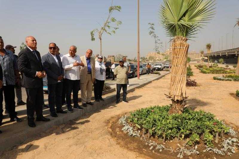 محافظ القاهرة يتفقد التطوير في حي الخليفة