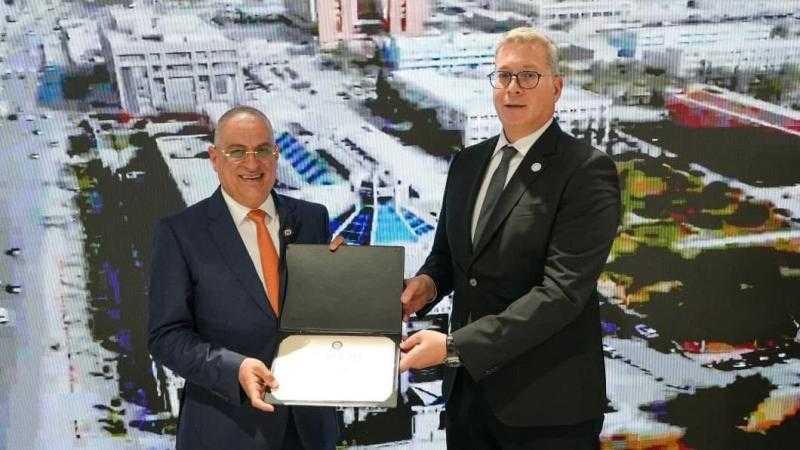 بعد تميزهم بتصنيف ENR العالمي.. وزير البترول يُكرم إنبي وبتروجت وصان مصر في أديبك 2025