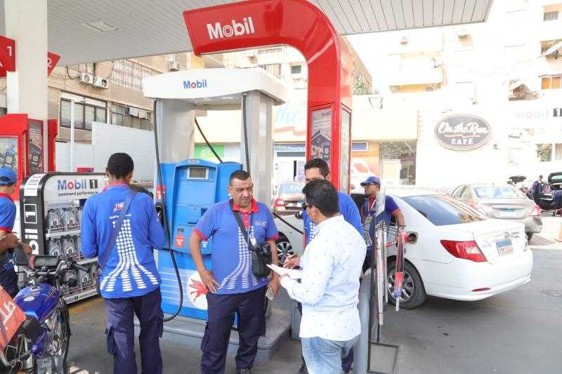 العمل: 262 محضرًا بشأن الحد الأدنى للأجور.. و181 لتراخيص عمل الأجانب خلال يومين