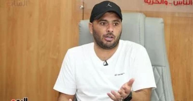 عماد متعب: تغيير المدربين أثر على الأهلي.. ويعانى فى الهجوم والباك ليفت