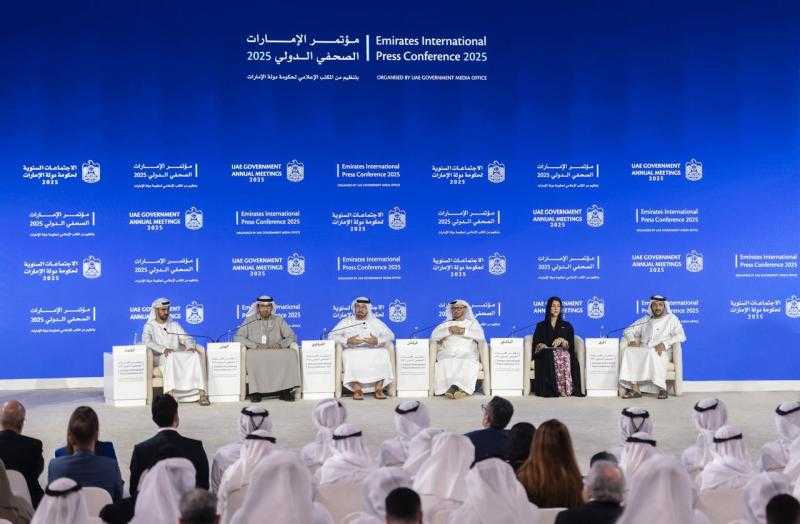 من بينها الاقتصاد والتكنولوجيا والتعاون الدولي.. ”مؤتمر الإمارات الصحفي الدولي” يرسم خطة الحكومة المستقبلية