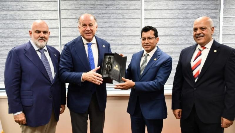 وزير الشباب والرياضة يلتقي رئيس الاتحاد الدولي والسكرتير العام بحضور رئيس الاتحادين الإفريقي والمصري للرماية