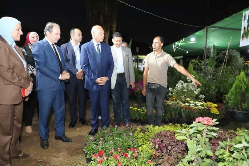 محافظ القاهرة يفتتح معرض زهور مصر ومنتجات الخريف