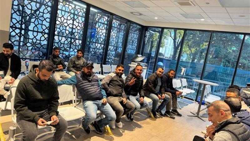 سفير مصر بإيطاليا: إقبال كبير على انتخابات مجلس النواب.. المصريون قطعوا 500 كيلومتر للتصويت