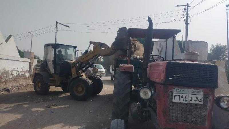 محافظ أسيوط: حملات مكثفة لرفع كفاءة منظومة النظافة بقرى مركز الفتح