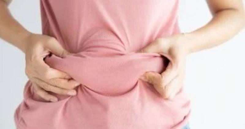 للنساء فوق الـ50.. 4 أطعمة تخلصك من دهون البطن بسرعة