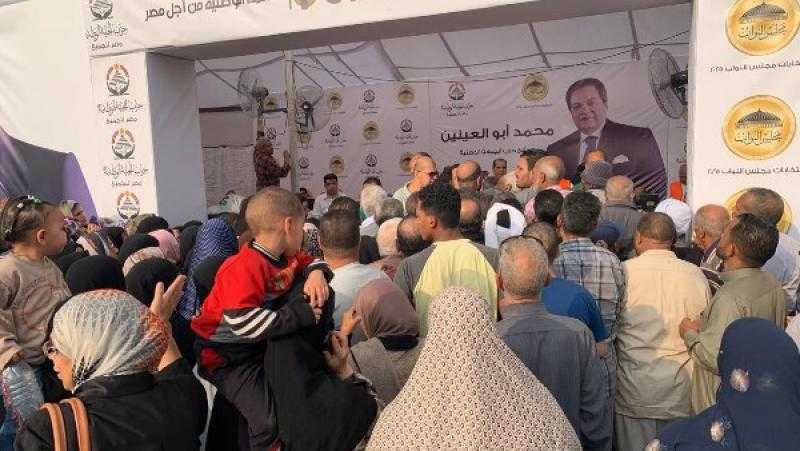 غرفة عمليات الصحفيين تتابع الزملاء خلال تغطية انتخابات النواب