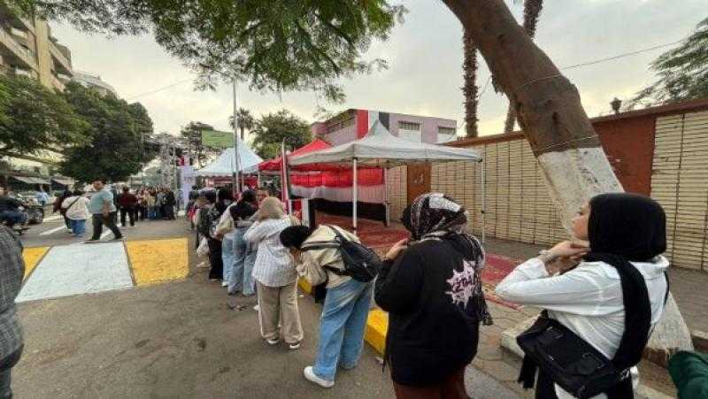 لجان الهرم تتزين بالناخبين فى الساعات الأولى اليوم