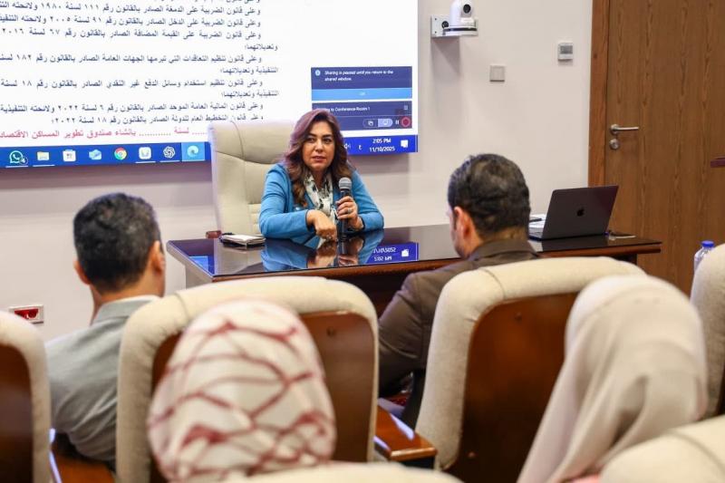 وزيرة التنمية المحلية تلتقي بمتدربي البرنامج الثاني من مبادرة ”الحزم التدريبية لكوادر الإدارة الحكومية”